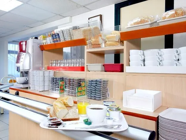 Premiere Classe Merlebach Отель *